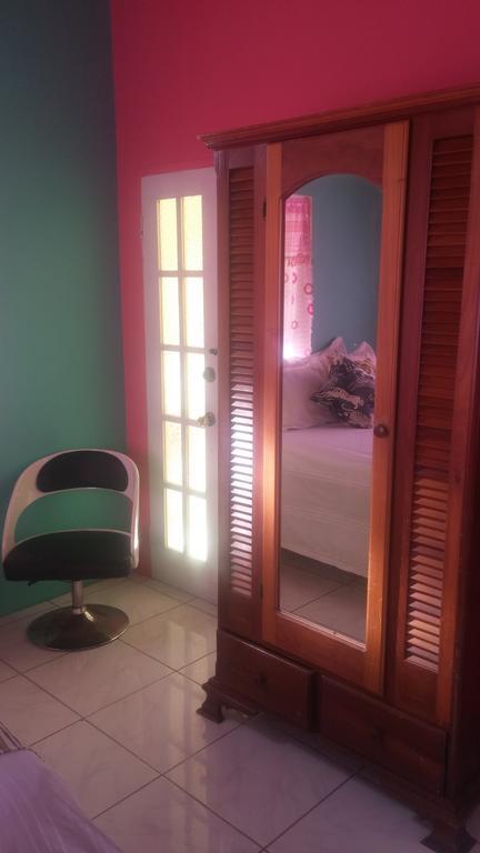 G&R Guesthouse 팰머스 외부 사진
